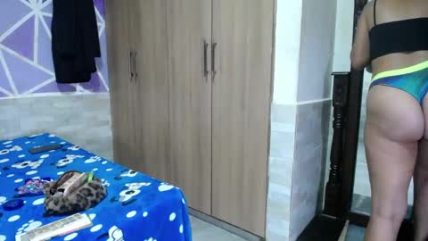 hellen maya online show from May 22, 7:52 pm