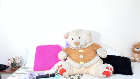 hellen_owenz online show from May 21, 10:50 pm
