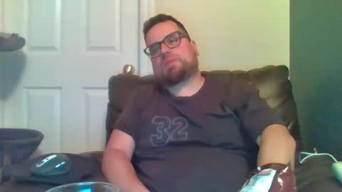 Snapshot of hellflow chatting on October 10, 1:37 am hellflow online show from October 10, 1:37 am