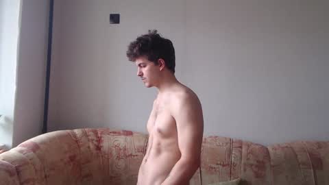 Snapshot of hellish_sugar chatting on January 28, 8:36 am Remy online show from January 28, 8:36 am