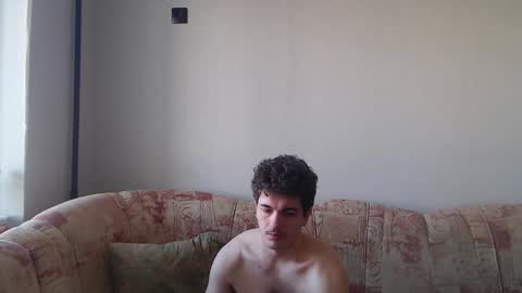 Snapshot of hellish_sugar chatting on February 8, 8:09 am Remy online show from February 8, 8:09 am