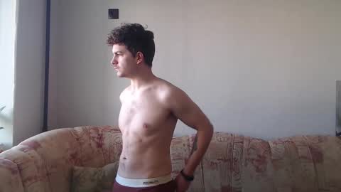 Snapshot of hellish_sugar chatting on February 10, 8:20 am Remy online show from February 10, 8:20 am