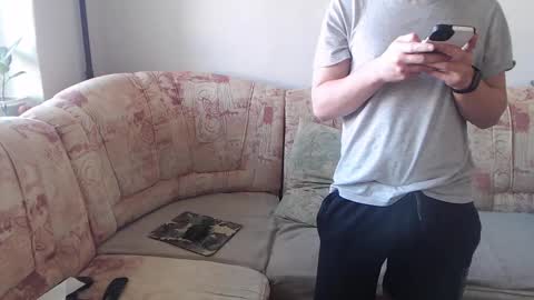 Snapshot of hellish_sugar chatting on February 11, 7:54 am Remy online show from February 11, 7:54 am