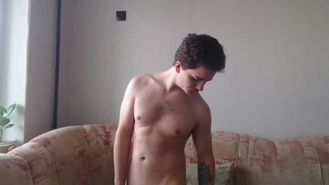 Snapshot of hellish_sugar chatting on February 20, 7:45 am Remy online show from February 20, 7:45 am