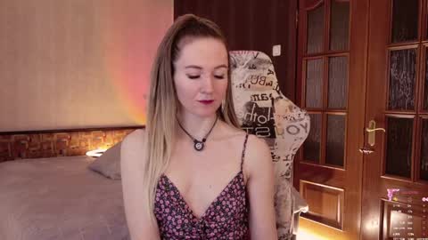 Alisia  Monday to Friday from 10 am to 4 pm GMT 2 online show from June 2, 8:38 am