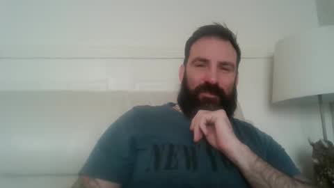 hellobunbunx0 online show from April 7, 3:45 pm