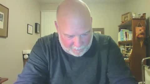 helloforfun111 online show from September 12, 10:37 am