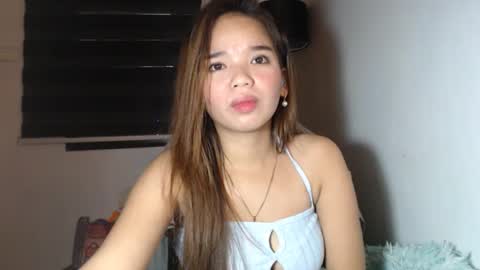 Snapshot of helloisme_richelyn chatting on November 1, 10:56 pm helloisme_richelyn online show from November 1, 10:56 pm
