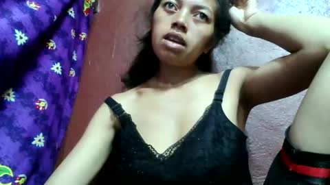 henitsaldy online show from May 30, 4:48 pm