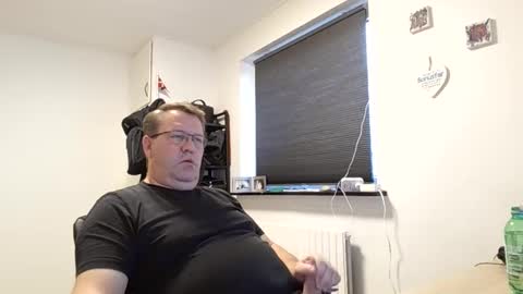 henrikrp1971 online show from January 17, 1:03 pm