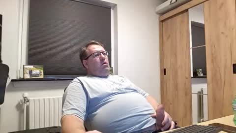 henrikrp1971 online show from February 7, 9:18 pm