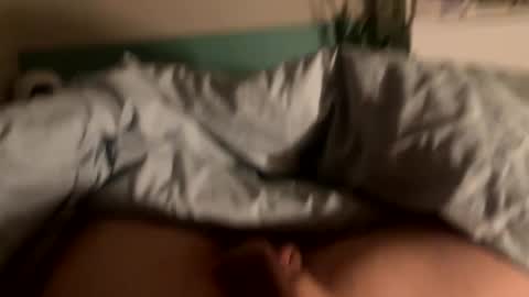 henry0043 online show from April 17, 1:25 pm