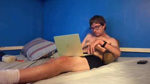 Snapshot of henry_balthazar chatting on May 31, 8:21 pm Henry Balthazar online show from May 31, 8:21 pm