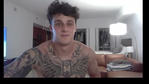 henrydesanti online show from September 19, 3:19 am