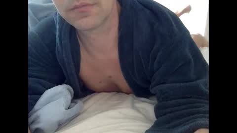 Henryhipster  sub  spank useme new Europe Twink kiss first fit kinky naughty online show from February 2, 2:05 pm