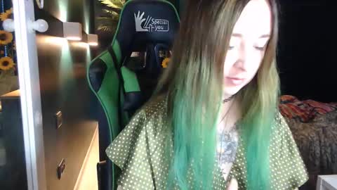 Snapshot of hentaishiing chatting on June 9, 2:39 pm Hentaishiing online show from June 9, 2:39 pm