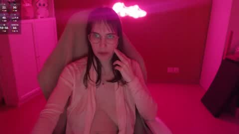 Snapshot of heraluna_ chatting on January 12, 1:53 am HeraLuna online show from January 12, 1:53 am