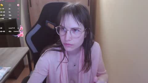 Snapshot of heraluna_ chatting on January 21, 10:51 pm HeraLuna online show from January 21, 10:51 pm