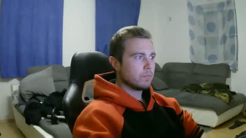 John Pearl online show from January 17, 8:22 pm