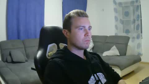 John Pearl online show from March 11, 7:03 pm