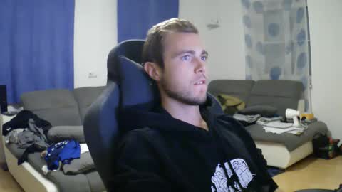 John Pearl online show from November 15, 5:42 pm