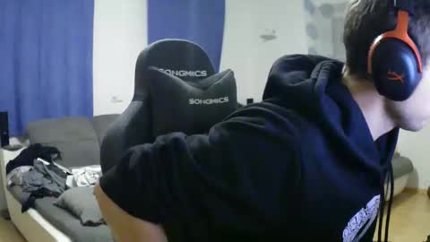 John Pearl online show from November 22, 5:34 pm