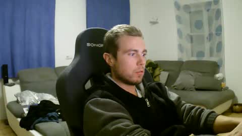 John Pearl online show from January 13, 7:19 pm