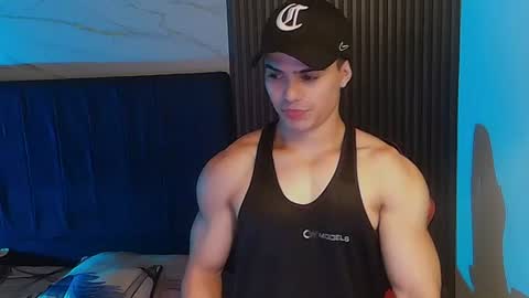 Snapshot of hercules_12345 chatting on August 1, 5:07 am Hercules online show from August 1, 5:07 am