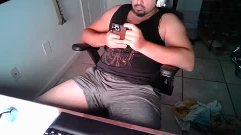 Snapshot of hereinmiami305 chatting on October 26, 1:17 pm hereinmiami305 online show from October 26, 1:17 pm