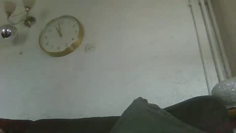 Snapshot of heretoserveyouall chatting on December 31, 10:58 am heretoserveyouall online show from December 31, 10:58 am