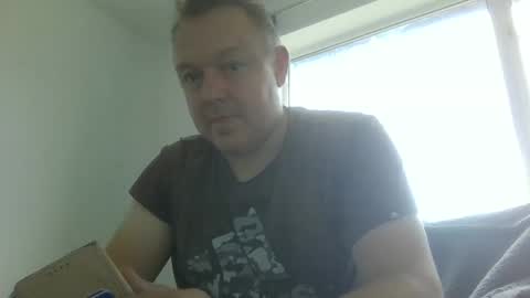 Snapshot of heretoserveyouall chatting on October 4, 3:43 pm heretoserveyouall online show from October 4, 3:43 pm