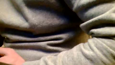 Snapshot of heretost chatting on February 22, 2:06 am mr D online show from February 22, 2:06 am