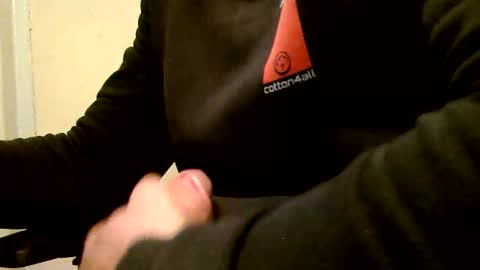 Snapshot of heretost chatting on October 4, 8:34 am mr D online show from October 4, 8:34 am