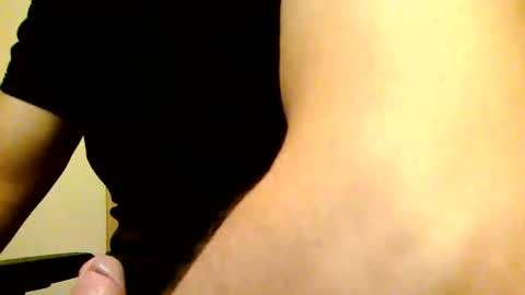 Snapshot of heretost chatting on November 28, 11:13 am mr D online show from November 28, 11:13 am