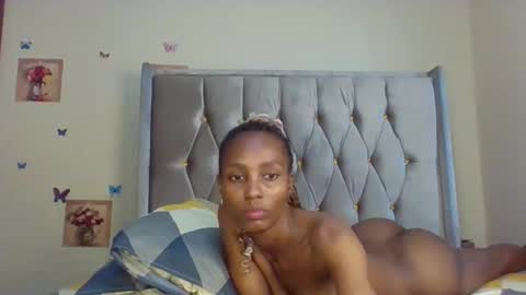 Miah  Jay online show from January 19, 4:49 am