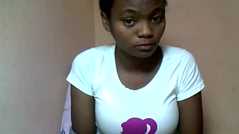 herisse01 online show from June 18, 4:46 am