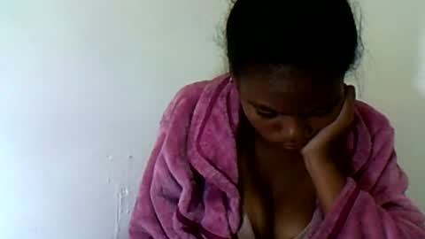 herisse01 online show from July 14, 10:48 pm
