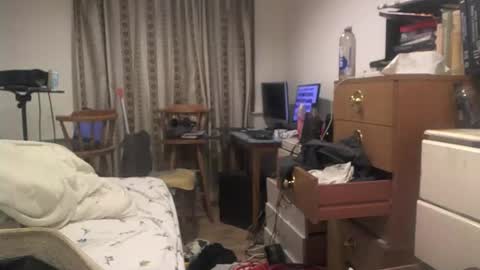 mature online show from June 1, 9:27 pm