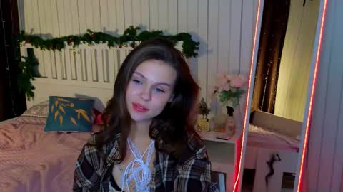 Nicole online show from March 5, 9:11 pm