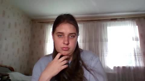 Snapshot of hess_luna_ chatting on September 16, 9:10 am hess_luna_ online show from September 16, 9:10 am