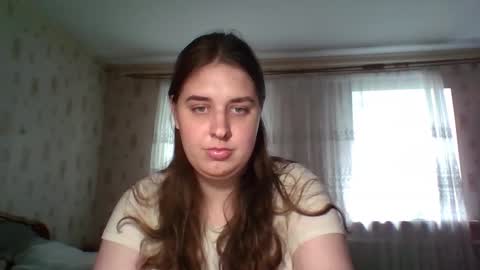 Snapshot of hess_luna_ chatting on September 17, 9:11 am hess_luna_ online show from September 17, 9:11 am