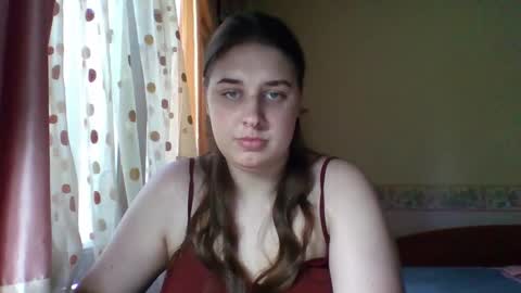 Snapshot of hess_luna_ chatting on September 22, 9:11 am hess_luna_ online show from September 22, 9:11 am