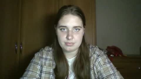 Snapshot of hess_luna_ chatting on September 24, 3:37 pm hess_luna_ online show from September 24, 3:37 pm