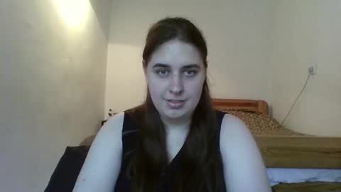 Snapshot of hess_luna_ chatting on September 26, 10:30 am hess_luna_ online show from September 26, 10:30 am