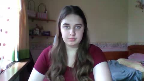 Snapshot of hess_luna_ chatting on November 19, 9:09 am hess_luna_ online show from November 19, 9:09 am