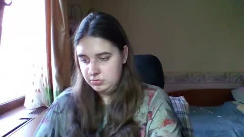 Snapshot of hess_luna_ chatting on November 22, 10:14 am hess_luna_ online show from November 22, 10:14 am