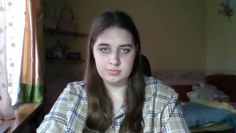 Snapshot of hess_luna_ chatting on November 24, 10:15 am hess_luna_ online show from November 24, 10:15 am