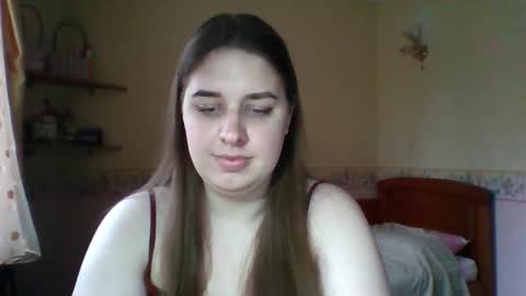 Snapshot of hess_luna_ chatting on January 8, 10:06 am hess_luna_ online show from January 8, 10:06 am