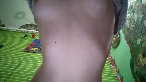 Snapshot of heteroflexiblefriends chatting on January 11, 7:06 am Heterof flexiblefriends online show from January 11, 7:06 am