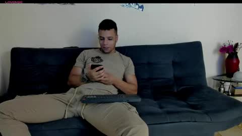 yeis online show from April 13, 9:31 pm